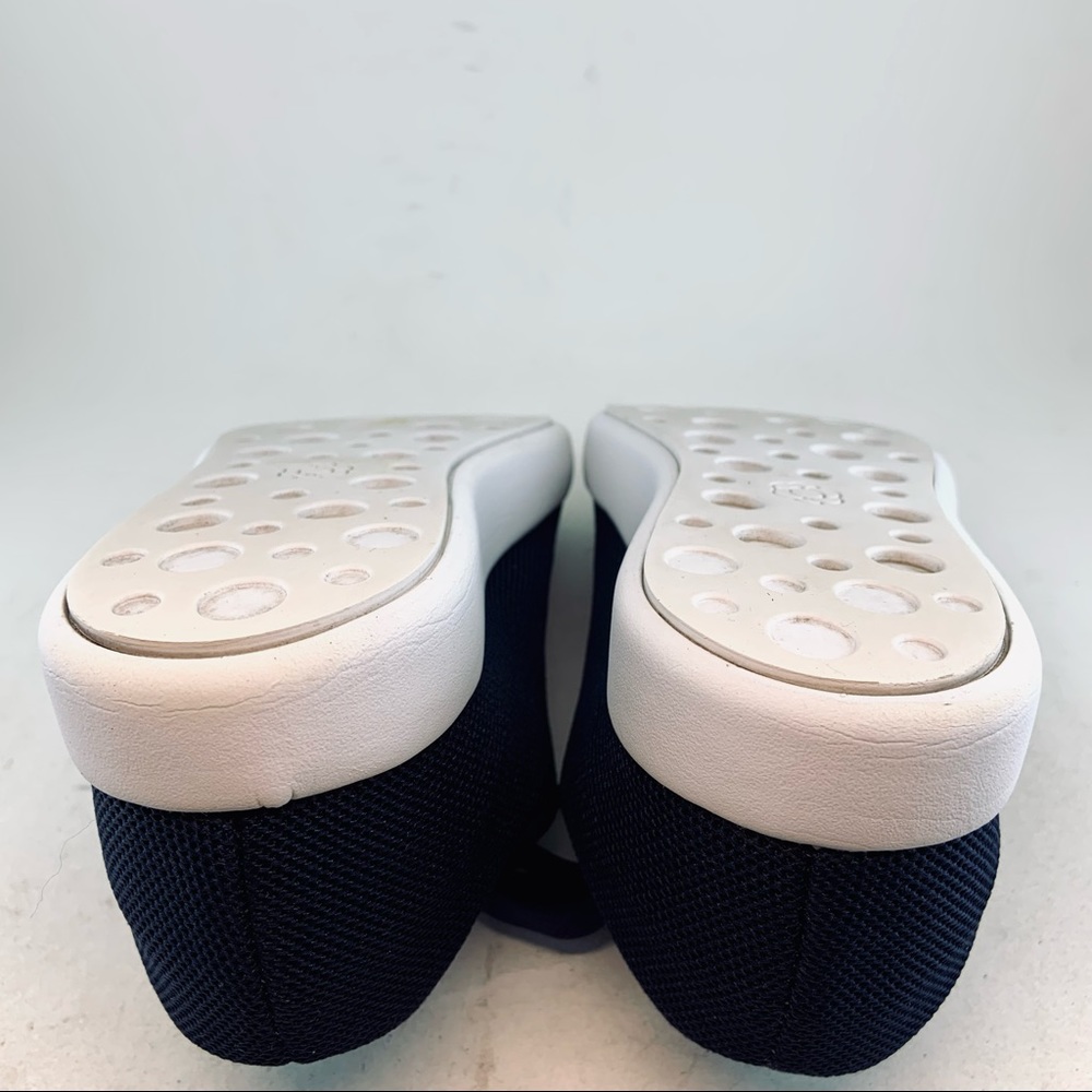 Atoms Navy White Women's Model 000 Everyday Sneakers, size 5.75 - Picture 11 of 11